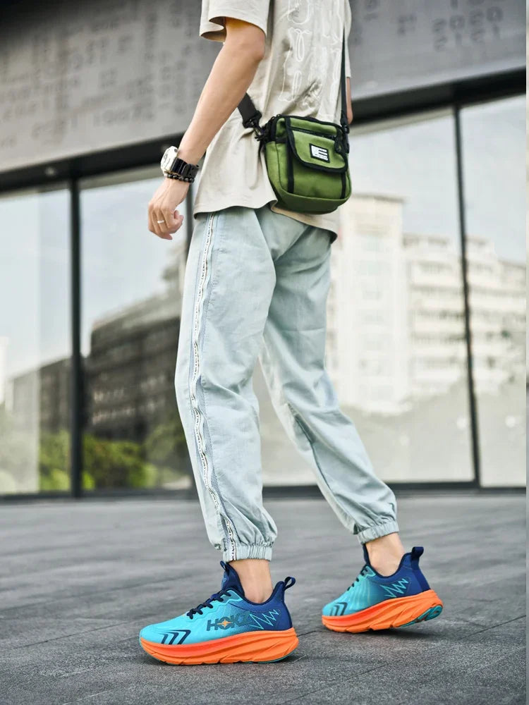 Men Running Shoes Off-road Shoes Outdoor Sneakers Mesh Trainer Race Luxury shoes Breathable Cushioning Couple Non-Slip Fashion